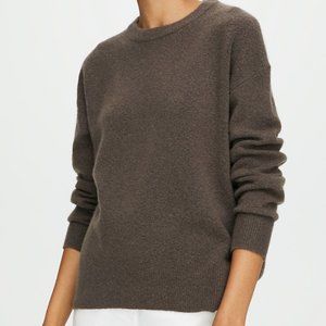 ARITZIA LOUNGE CREWNECK SWEATER